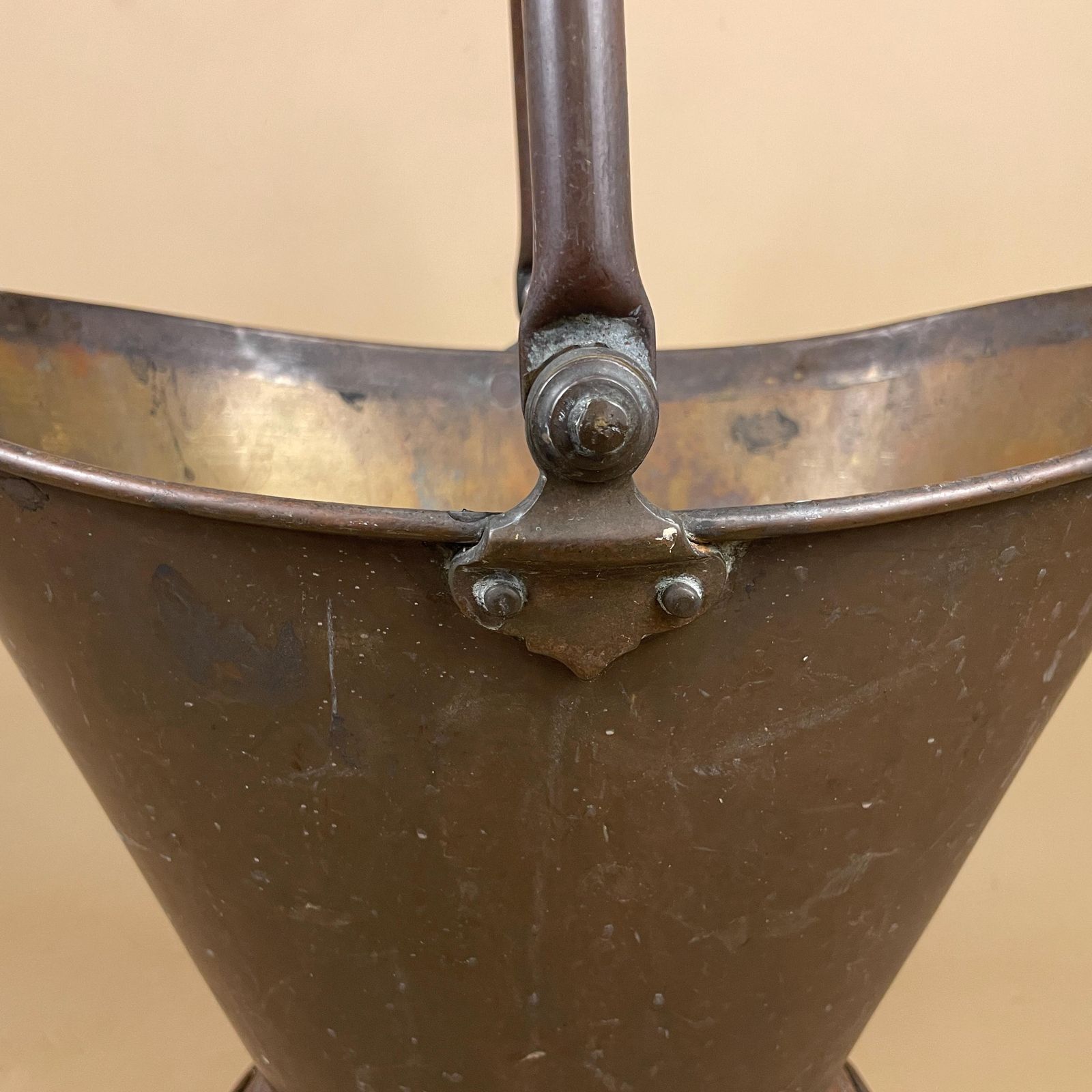 Antique Metal Gold Brass Coal Copper Bucket Handle Fireside Fire Side Scuttle Helmet Farmhouse Cottage Aged Patina Vintage Fireplace Logs photo Home Fixtures