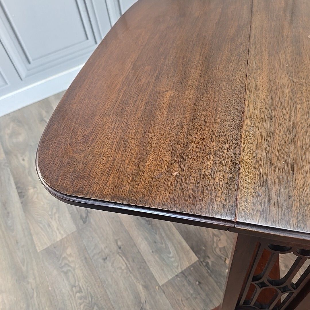 photo vintage Antique Wooden Sutherland Table   Mahogany Drop Leaf Gateleg Occasional Side
