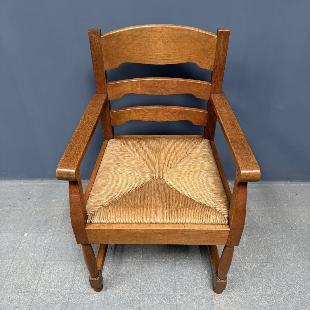 Set Van Twee Nederlandse Eikenhouten Fauteuils Met Vaste Zitkussens photo buy