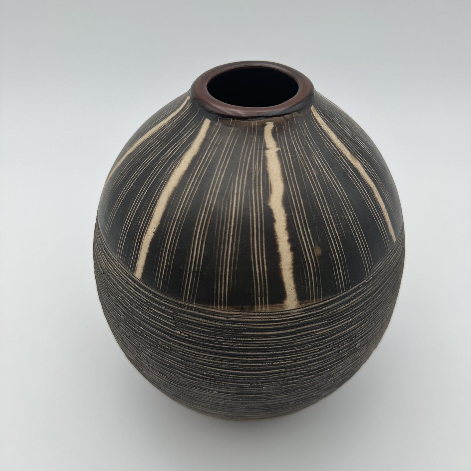 photo furniture Black And White Ceramic Vase With Monogram Decoration – In The Style Of Jean Besnard, Circa 1950