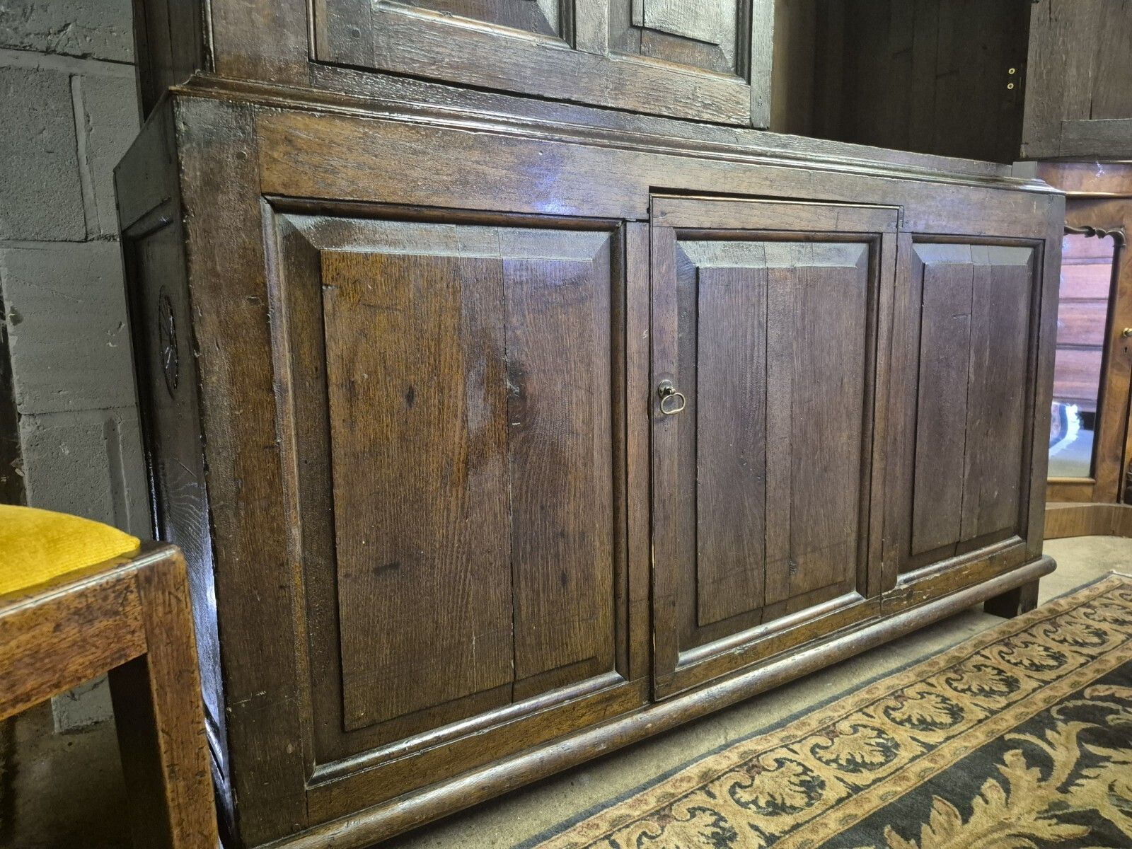 photo buy Lovely Character 18th Century Country Oak Livery Cupboard Wardrobe Larder Linen