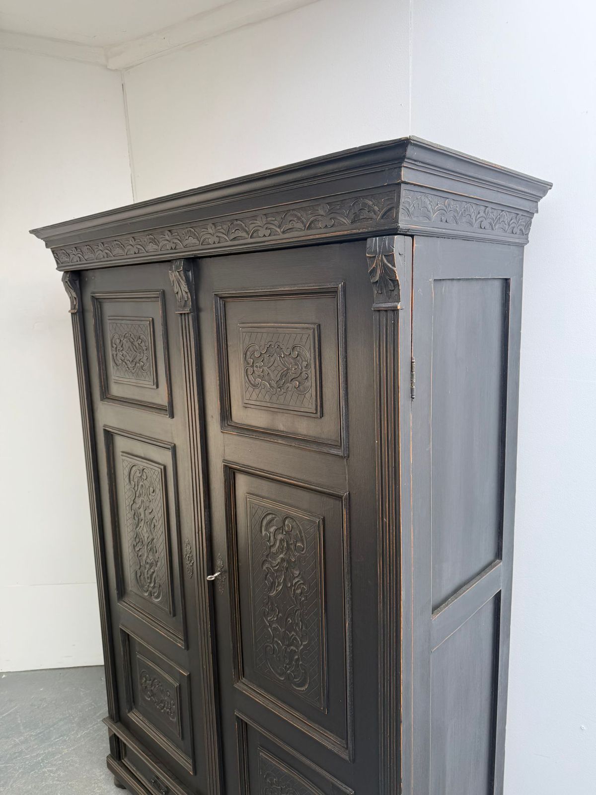 A Genuine Hungarian 1 Piece Painted Black Pine & Oak Hall Wardrobe photo furniture