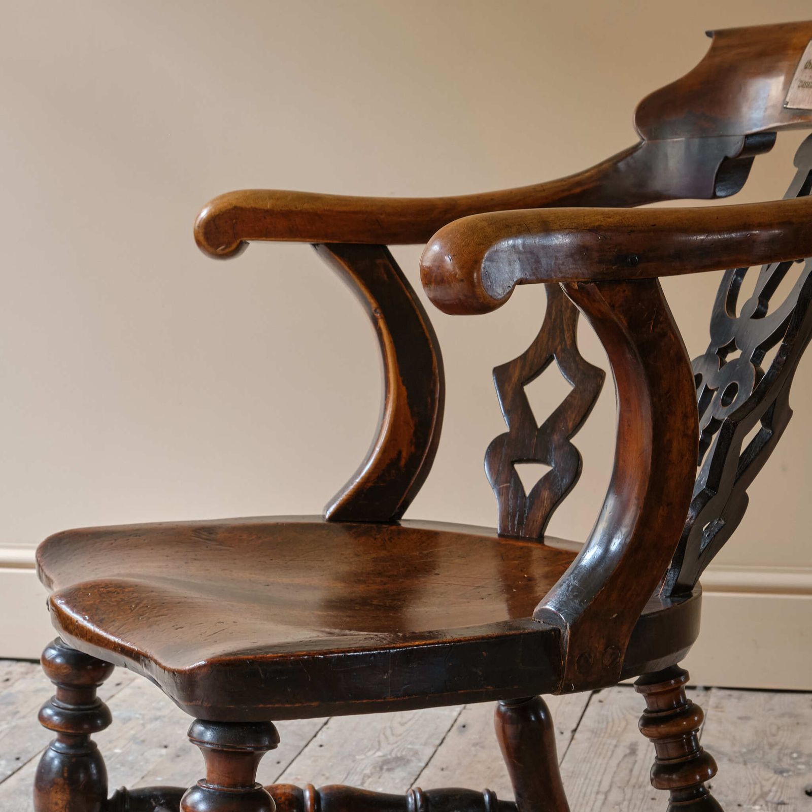 photo vinterior Mid 19th Century Desk Chair C1857