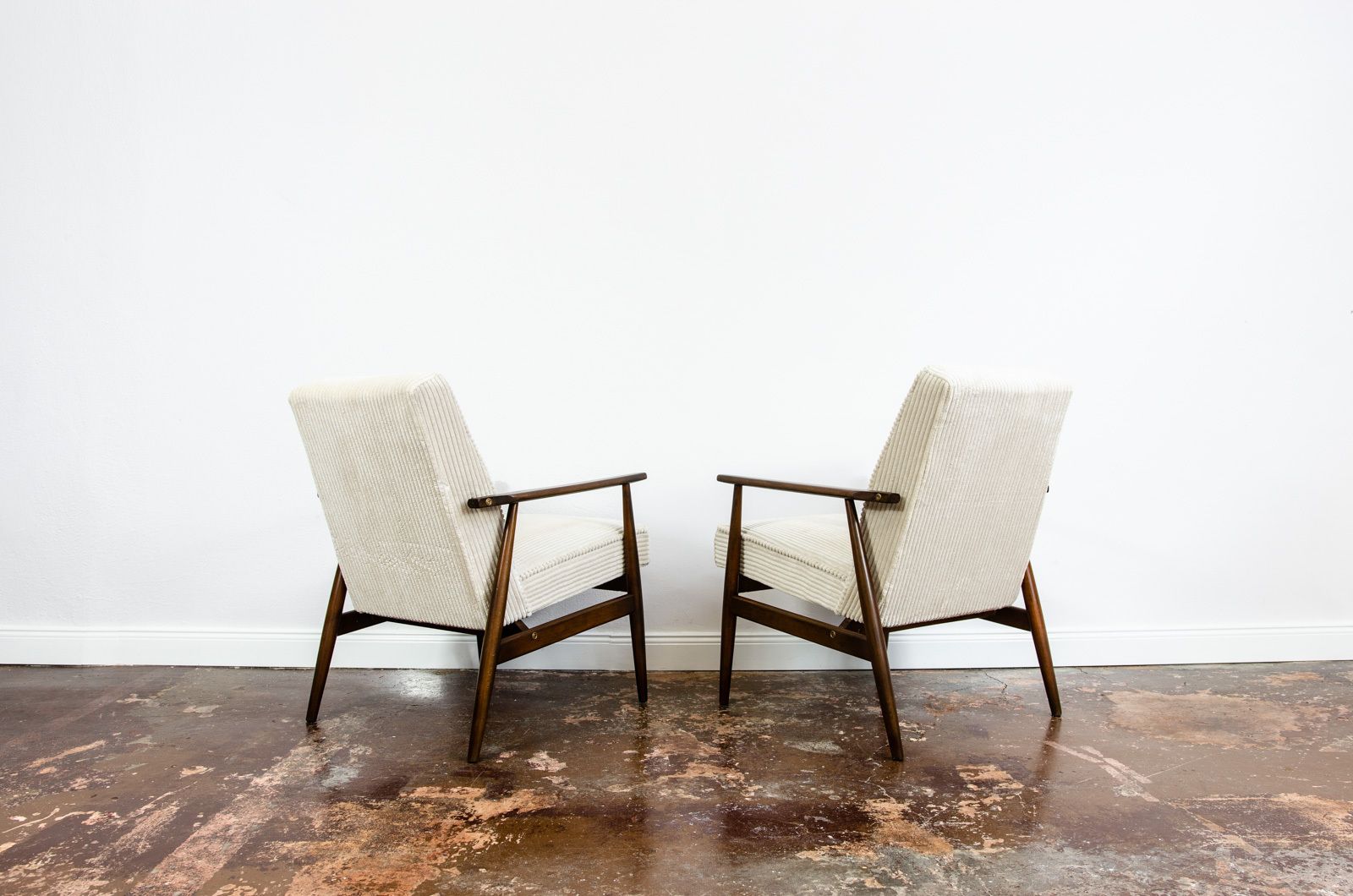 Vintage Armchairs Designed By H. Lis, Poland, 1960's, Set Of 2 photo 1250.0