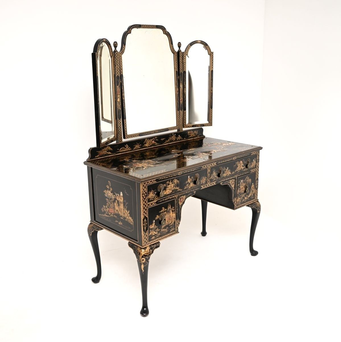 3185.0 Antique Lacquered Chinoiserie Dressing Table photo