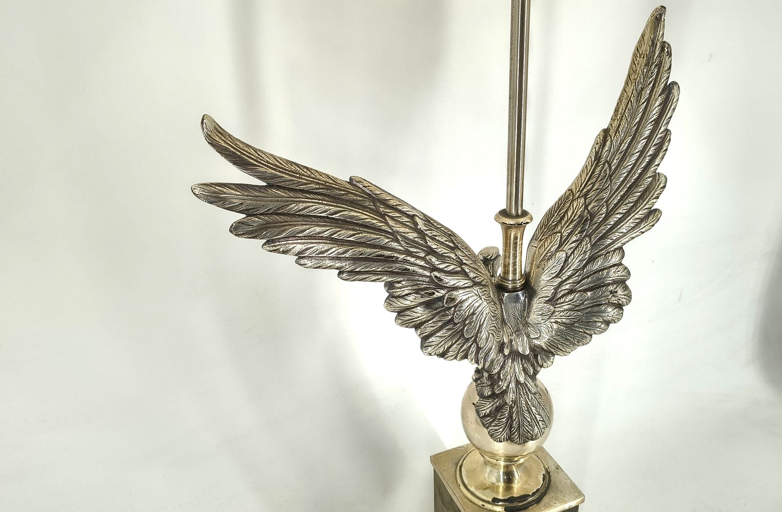 Pair Of Nikkel Eagle Table Lamps By Loevsky And Loevsky, 1970s photo vinterior