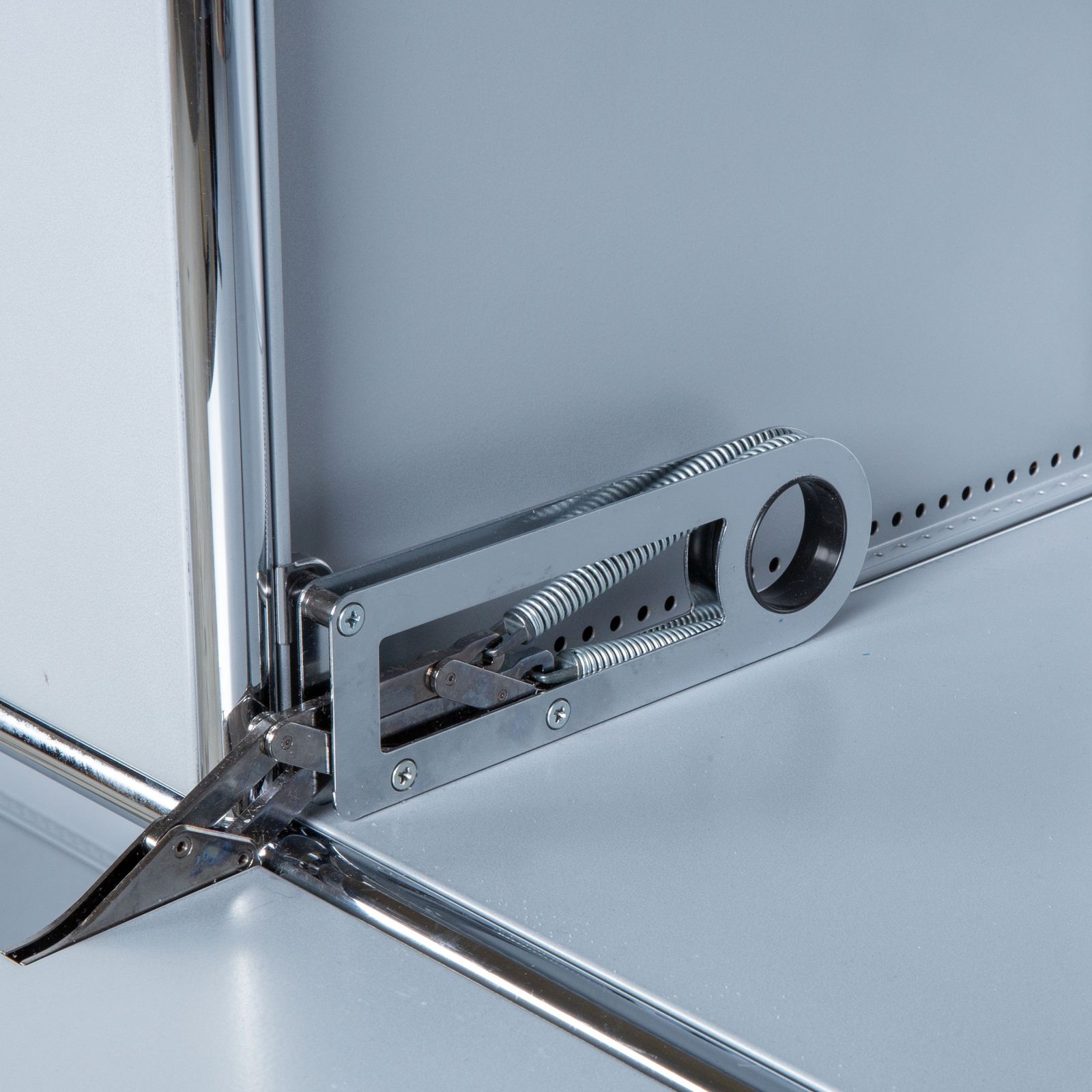 Buffet USM Haller en métal, argent, gris, gris clair, 9 éléments, chacun 75 x 35 cm photo 4359.0