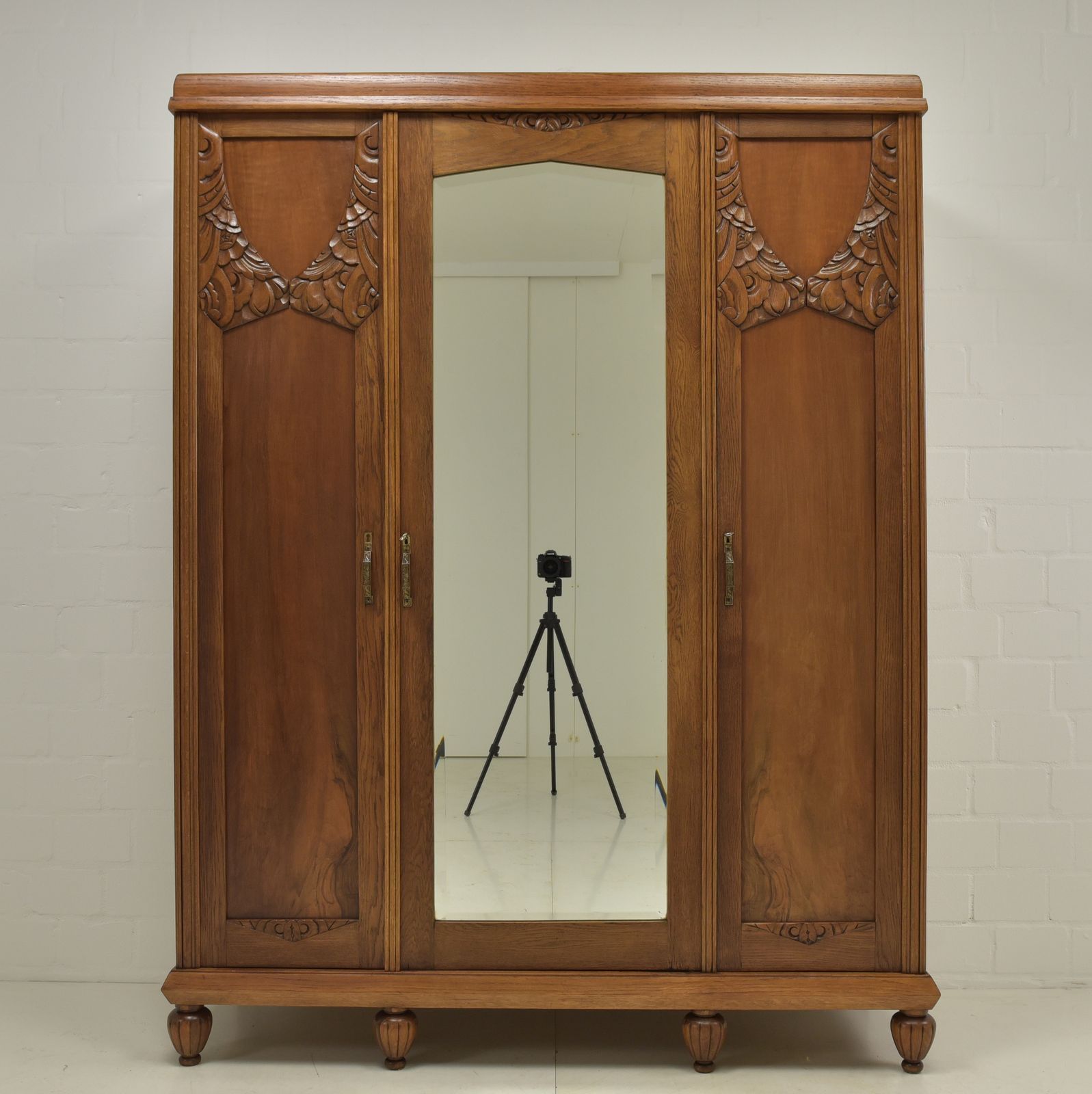 Antique! Restored Art Deco Wardrobe, Oak And Walnut, Hall Wardrobe photo furniture