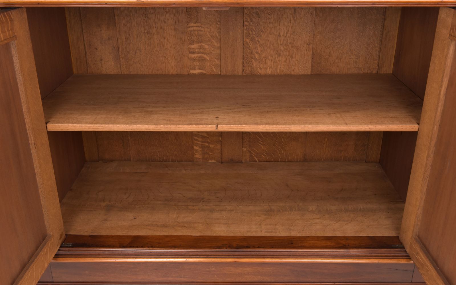 Antique! Restored Mahogany Buffet Cabinet, Gründerzeit/Historicism Period, 2 Of 2 photo buy