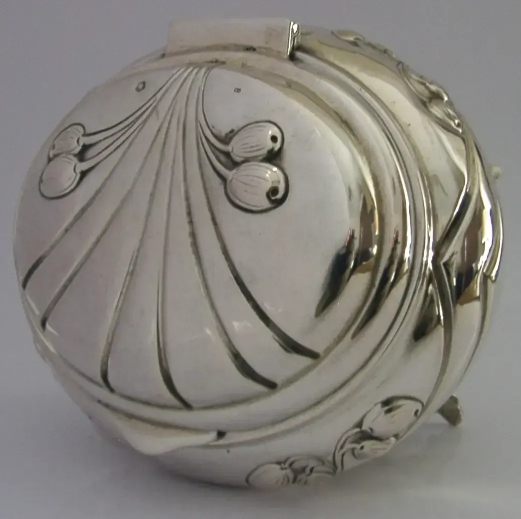 Stunning Large 282g Austrian Art Nouveau 800 Solid Silver Box photo buy