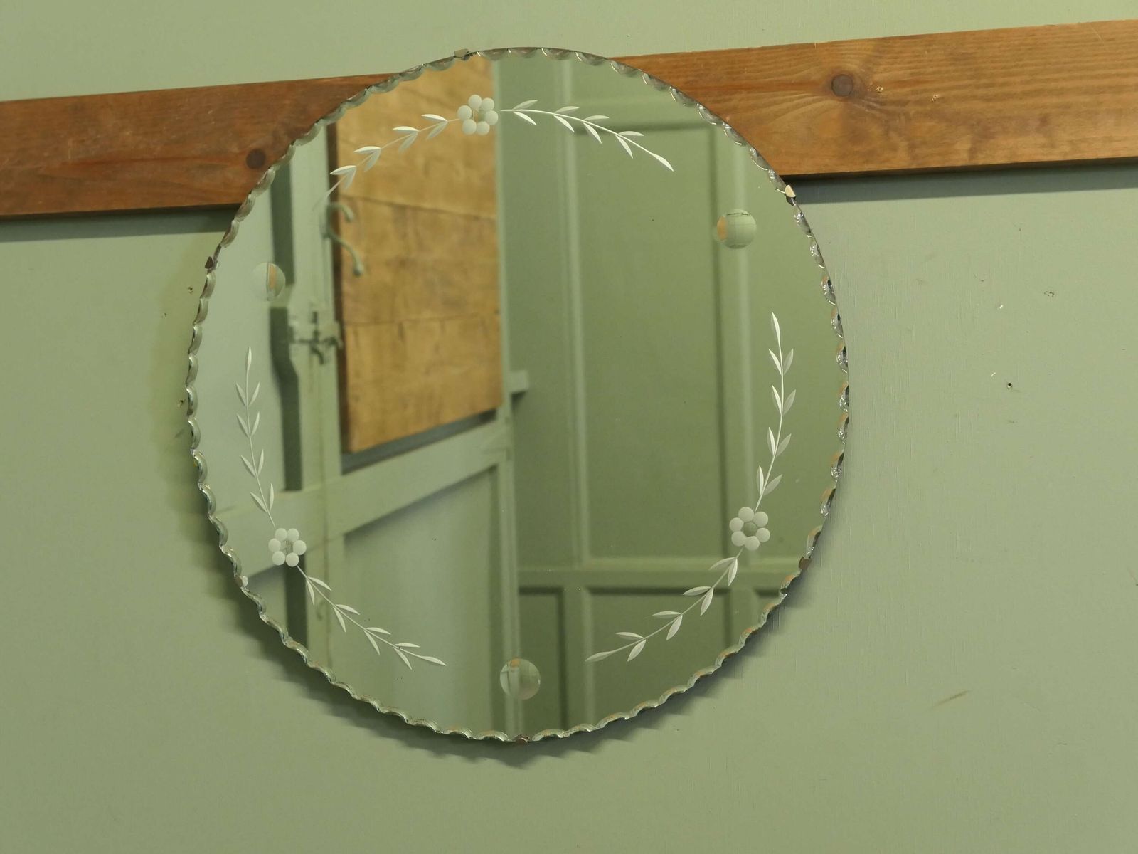 Round French Art Deco Etched Wall Mirror This Is A Very Attractive Piece photo for sale