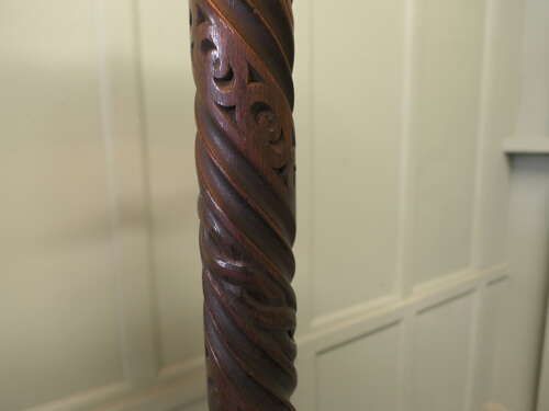 Gothic Carved Oak Floor Standing Standard Lamp A Skilfully Turned And Carved Piece photo 780.0