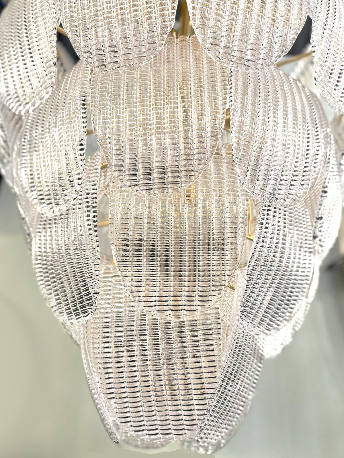 Contemporary Imperial Diamanted Trasparent “Petals” Murano Glass Chandelier By Simoeng photo Lighting