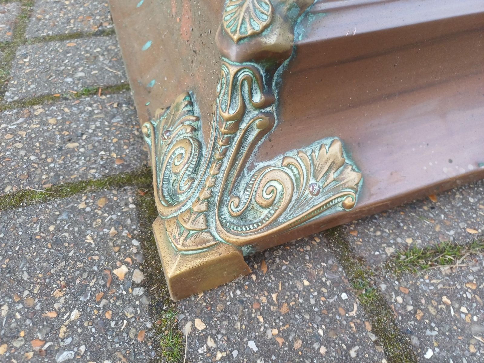 350.0 Antique Edwardian Copper Brass Fireplace Fender Art Nouveau Hearth Fender Decorative Fire Guard Ornate Shell Acanthus photo