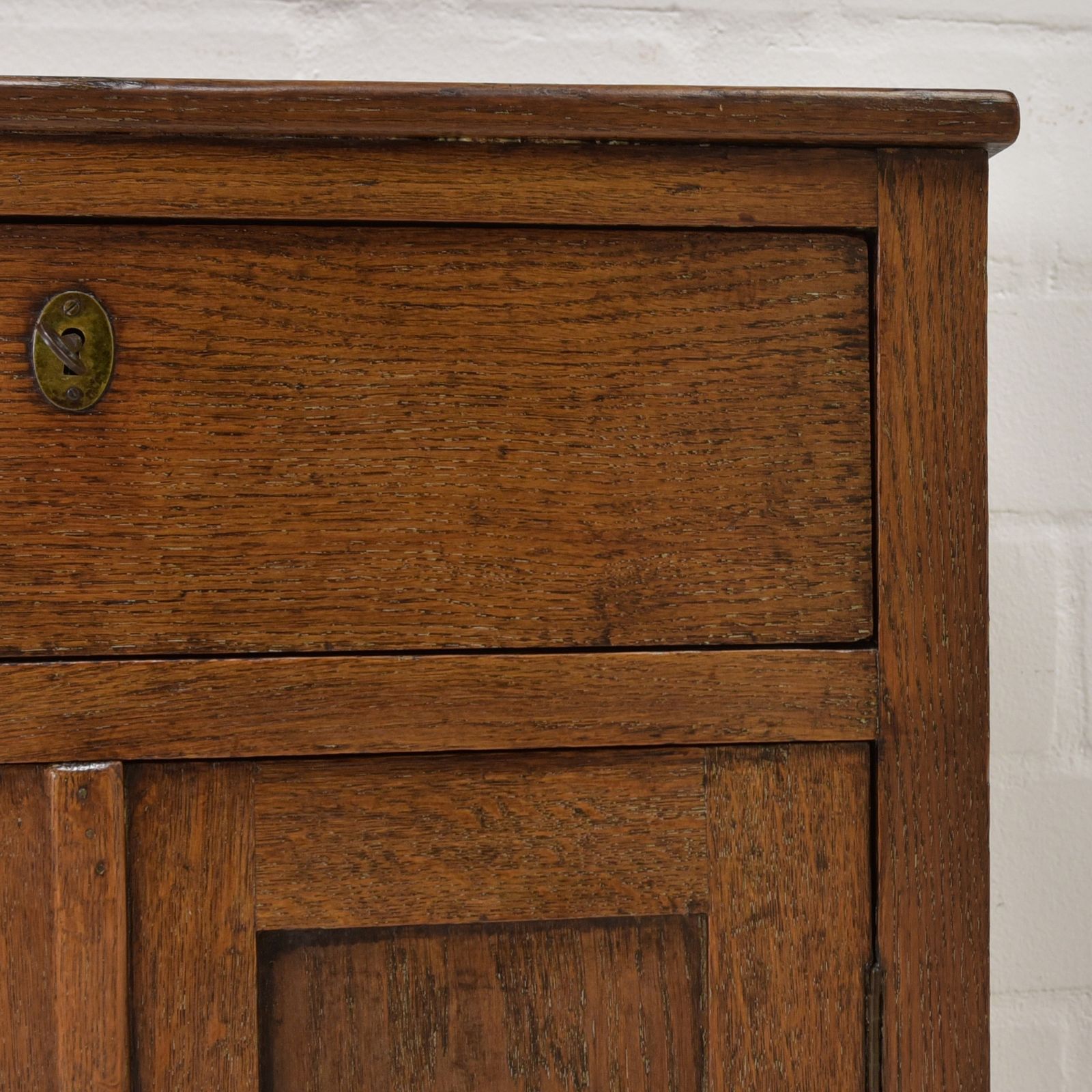 Antique! Small, Narrow, Restored Art Deco Bauhaus Oak Chest Of Drawers. photo vintage