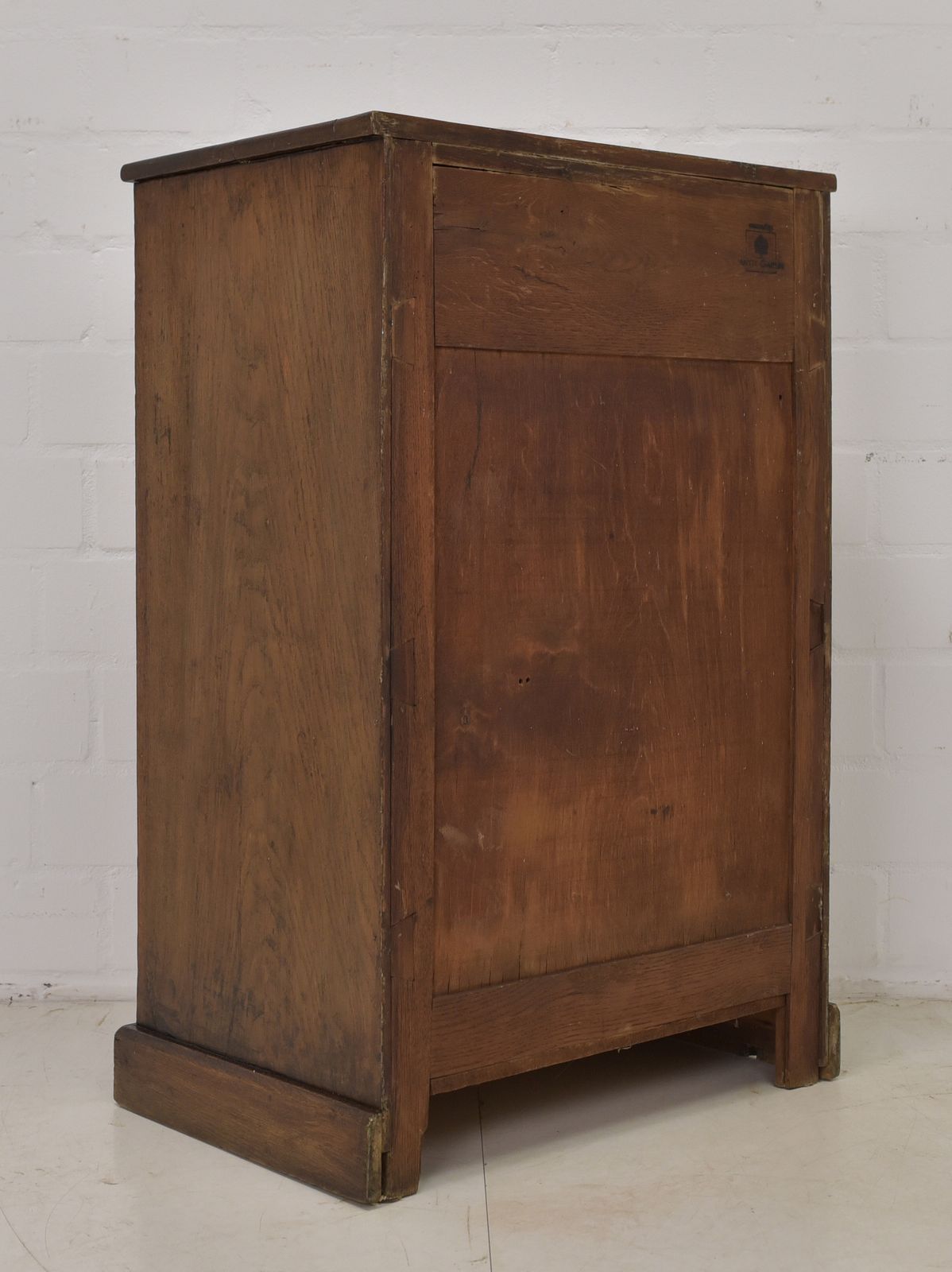 761.0 Antique! Small, Narrow, Restored Art Deco Bauhaus Oak Chest Of Drawers. photo