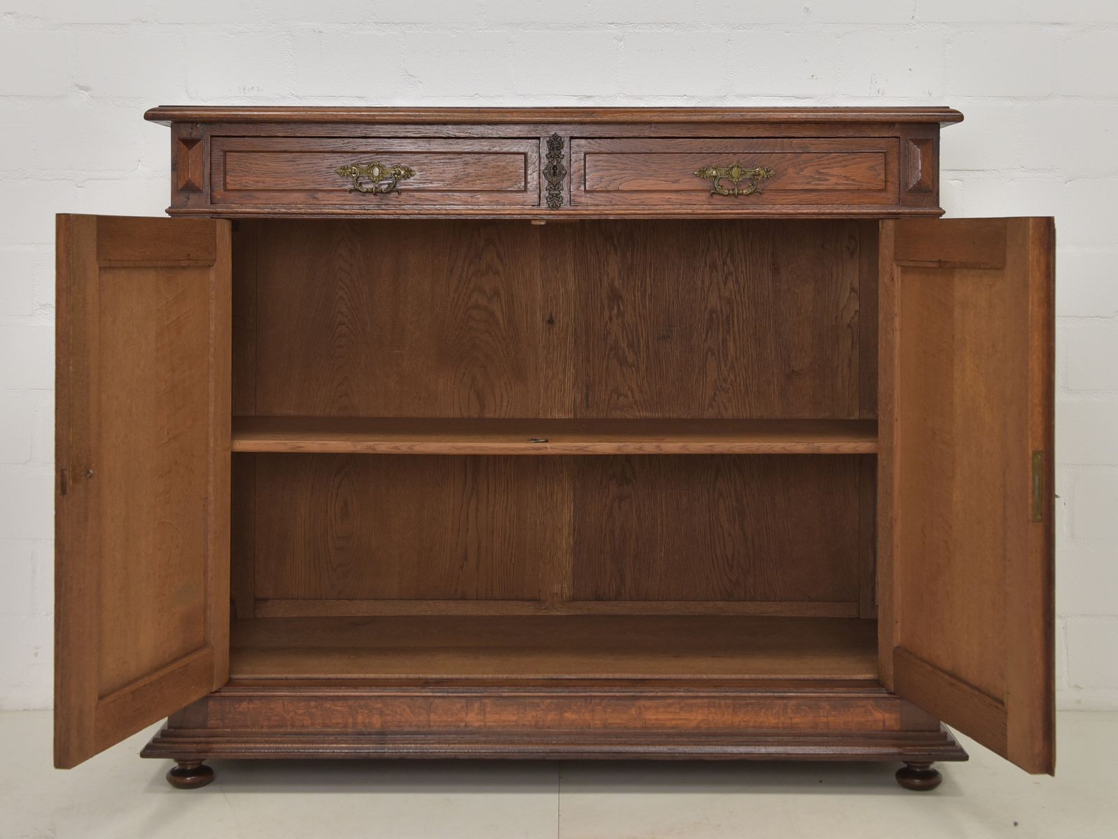Antique! Restored Solid Oak Chest Of Drawers, Gründerzeit Period, Circa 1900. Cabinet/Sideboard. photo for sale