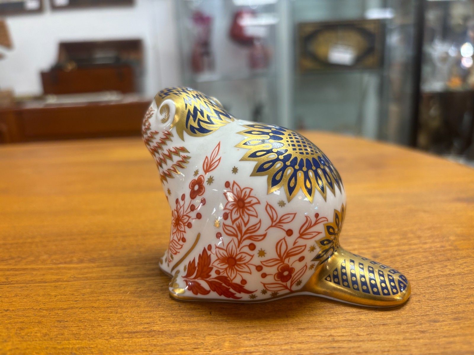 Royal Crown Derby Imari Beaver Paperweight With Stopper photo for sale