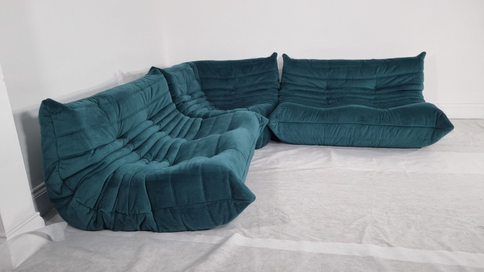 Ligne Roset Togo Suite Of 2 X 2 Seater And Corner In Teal Velvet Sublime Conditi photo vintage