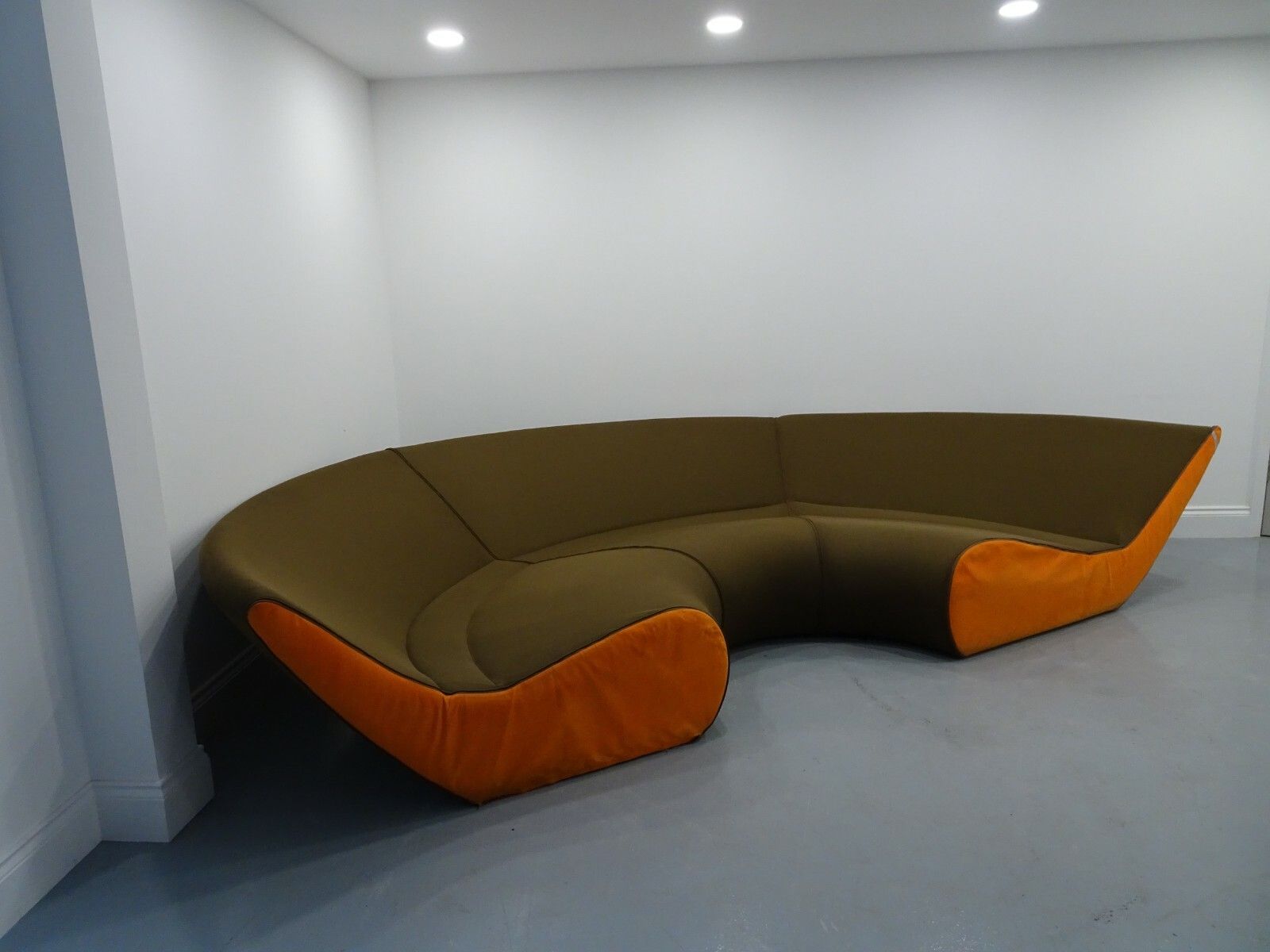 Walter Knoll Small Circle Reception Seating In Brown Fabric With Orange Unique photo furniture