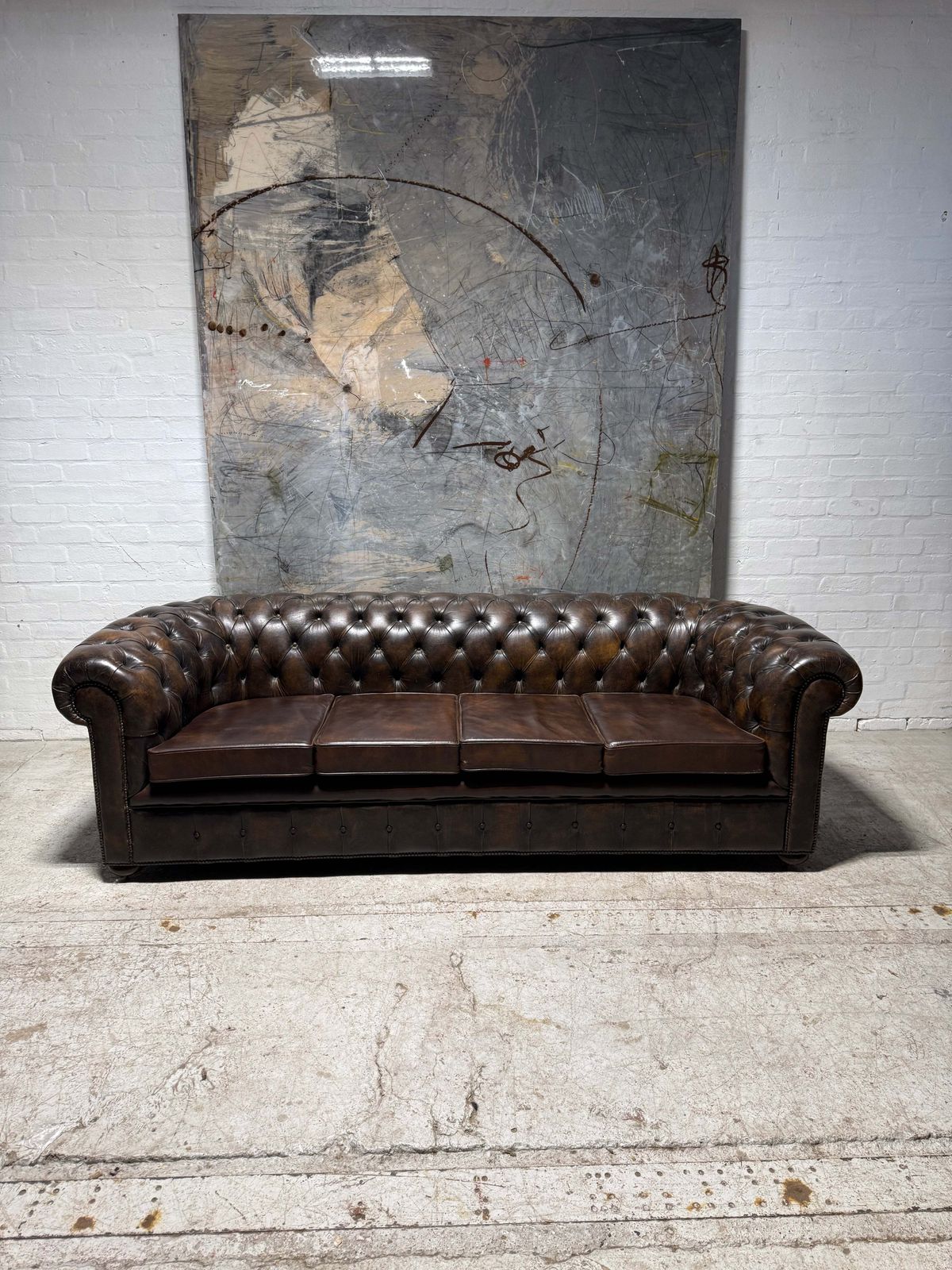1 Of Pair   Very Very Well Built 4 Seater Leather Chesterfield Sofa photo vinterior