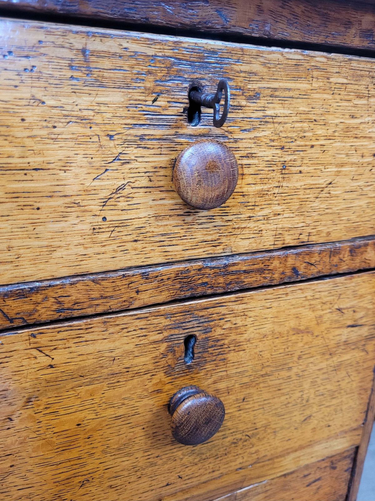 photo furniture Victorian Writing Desk Oak Knee Hole Leather 19thc Antique