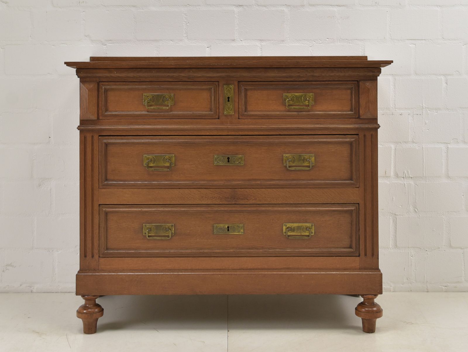 Antique! Small Restored Oak Chest Of Drawers, Gründerzeit Style. photo furniture