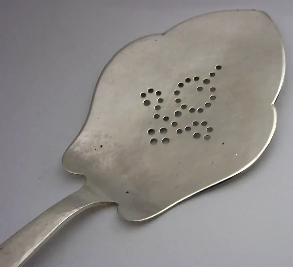 Pelle à gâteau Dargestil Norway en argent massif, David Andersen, vers 1900, Arts & Crafts, 108 g photo 245.0