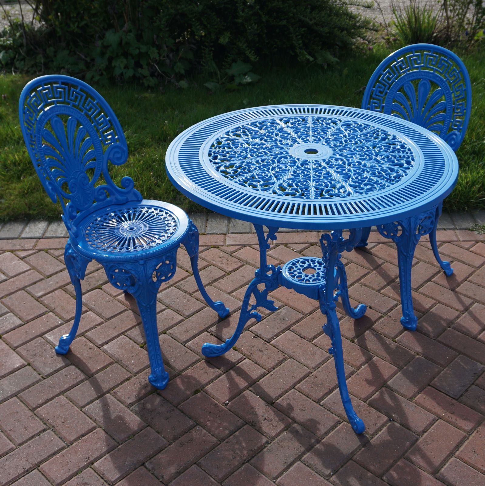 Powder Coated Blue Cast Aluminium Garden Bistro Table & Chair Set Fully Refurbished photo vintage