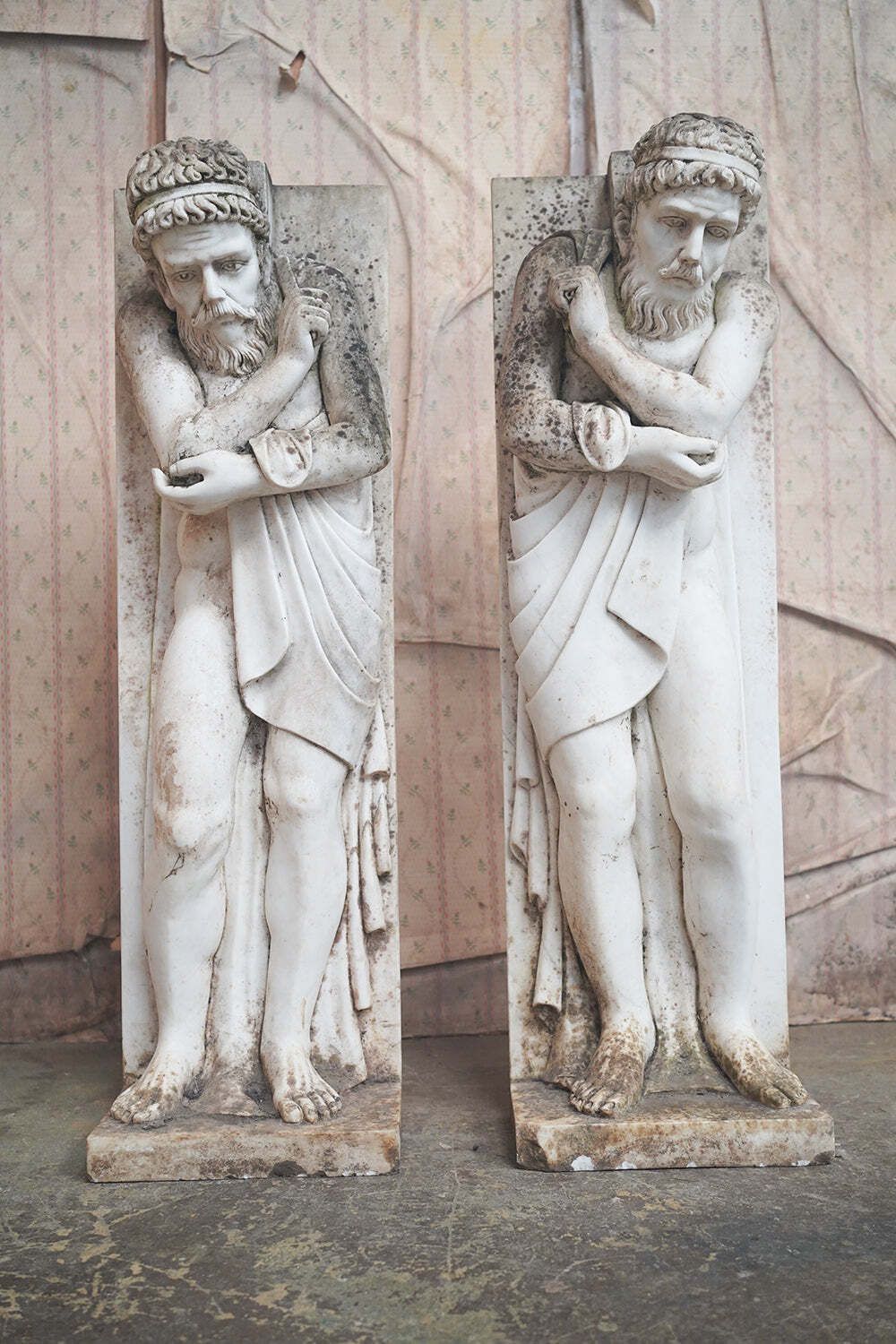 A Pair Of Early/Mid 20thc Italian Carved White Carrera Marble Atlantes Jambs C.1920 40 photo vinterior