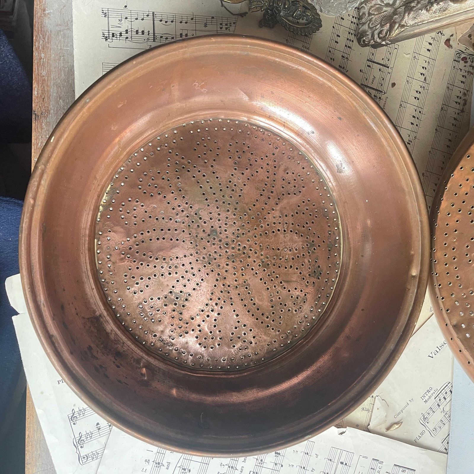 Antique French Copper Sieve   Wall Hanging Colander   Farmhouse Country Kitchen Decor photo vinterior