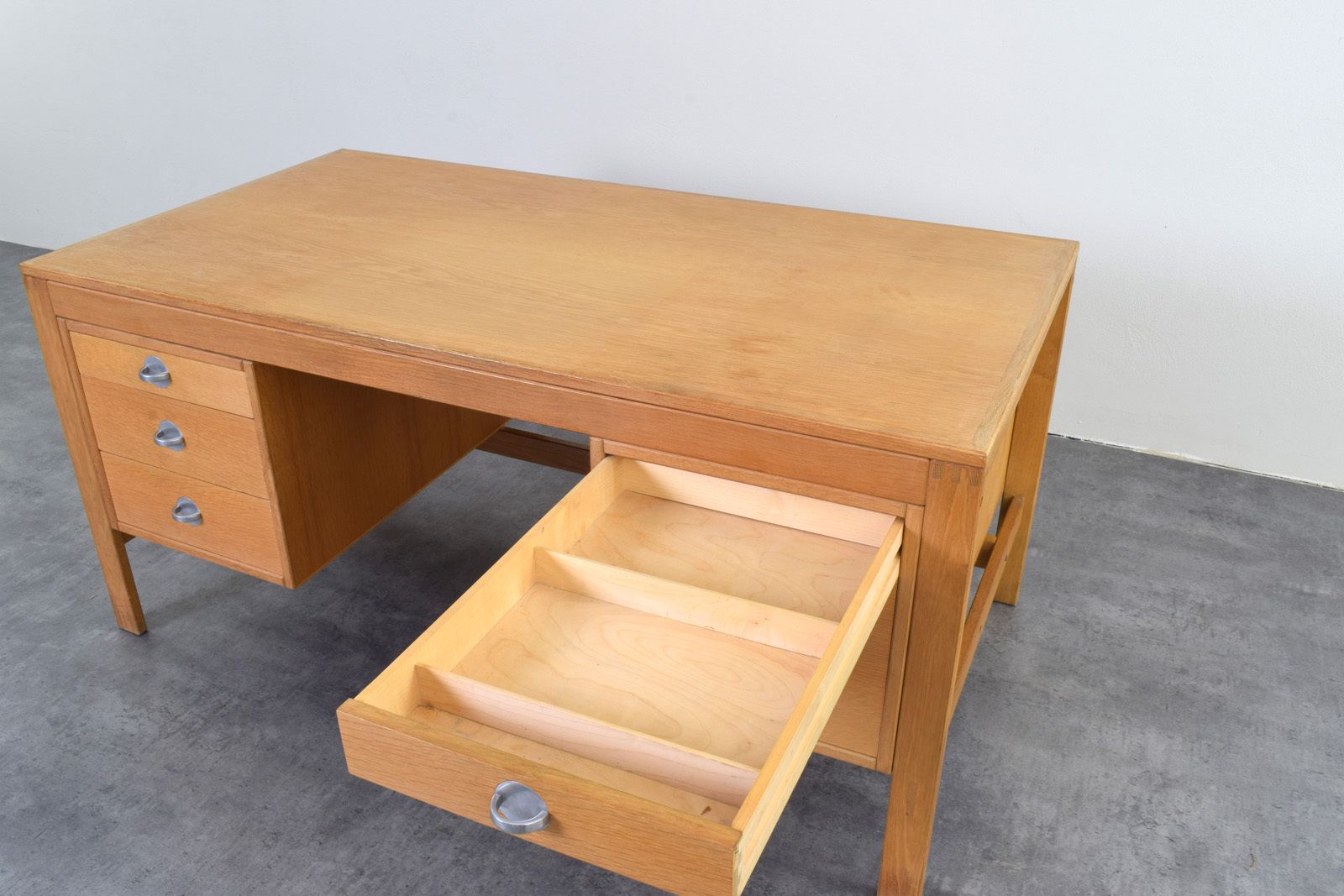 photo vintage Mid Century Oak Desk By Chr. Rasmussen For Randers Møbelfabrik, 1970s.