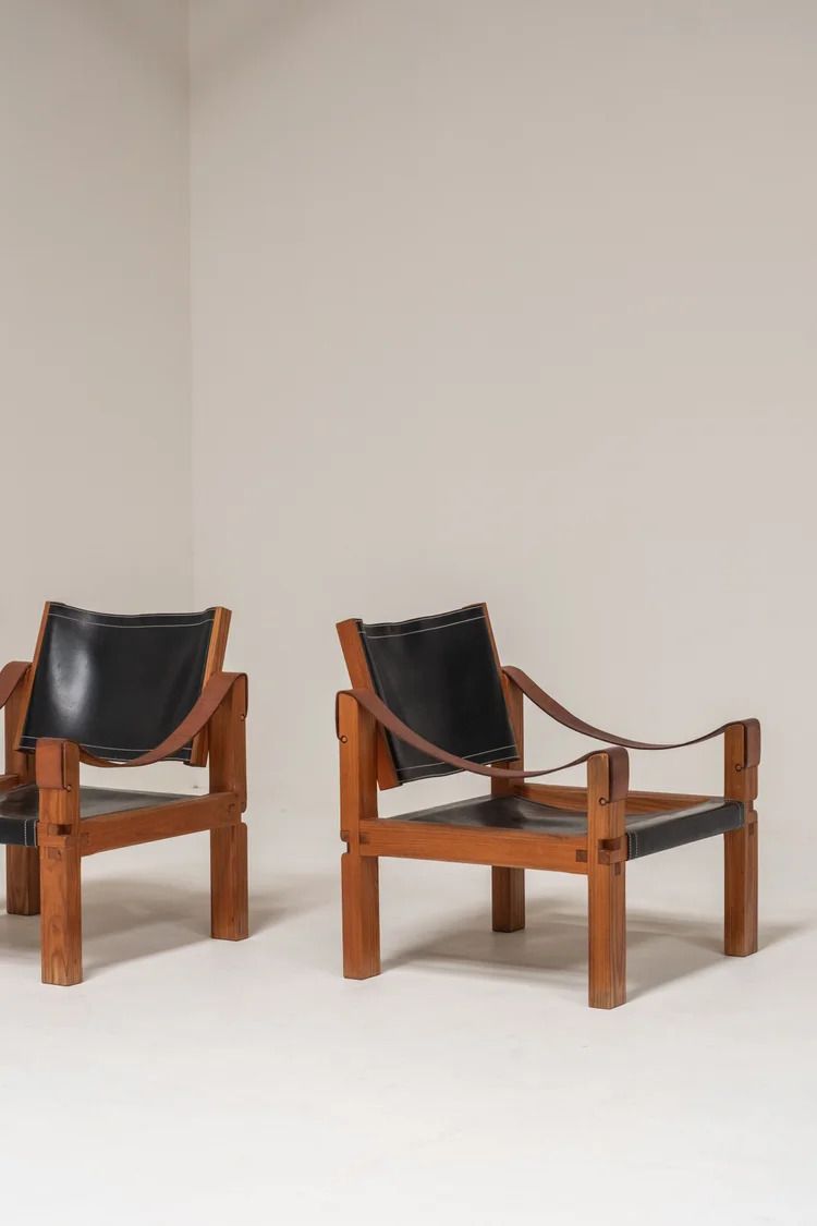 photo vintage Pair Of S10 Sahara Chairs By Pierre Chapo