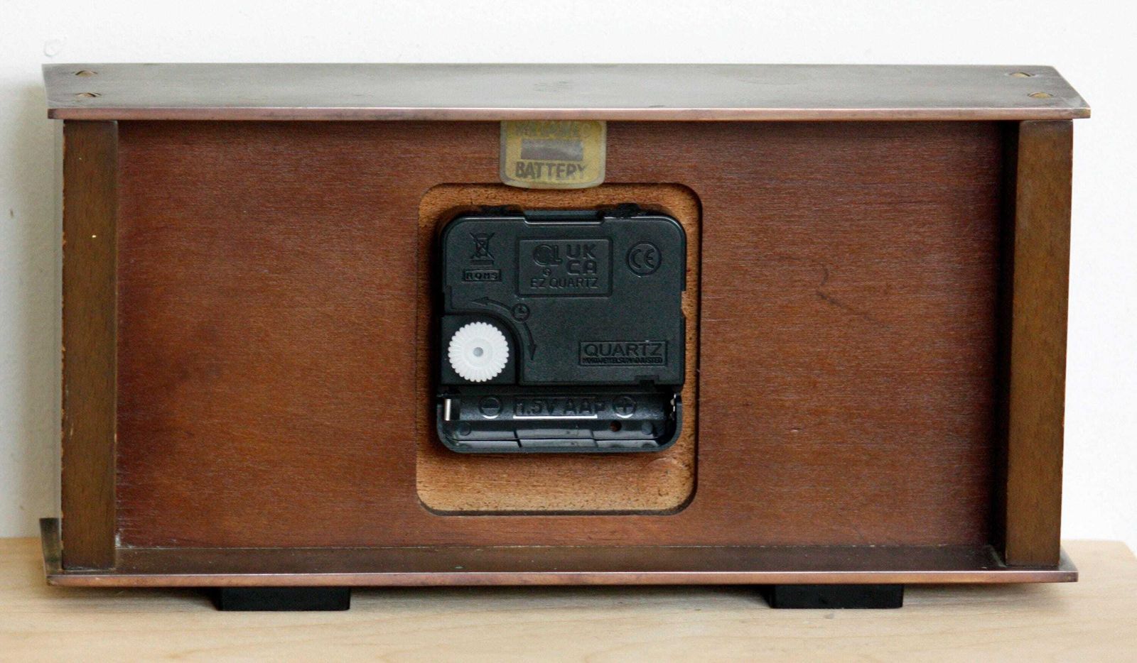 Vintage Metamec Mantel Clock   23cm Wooden Retro Mid Century 60s 70s Art Deco Desk Clock Off The Wall Clocks photo Home Decor