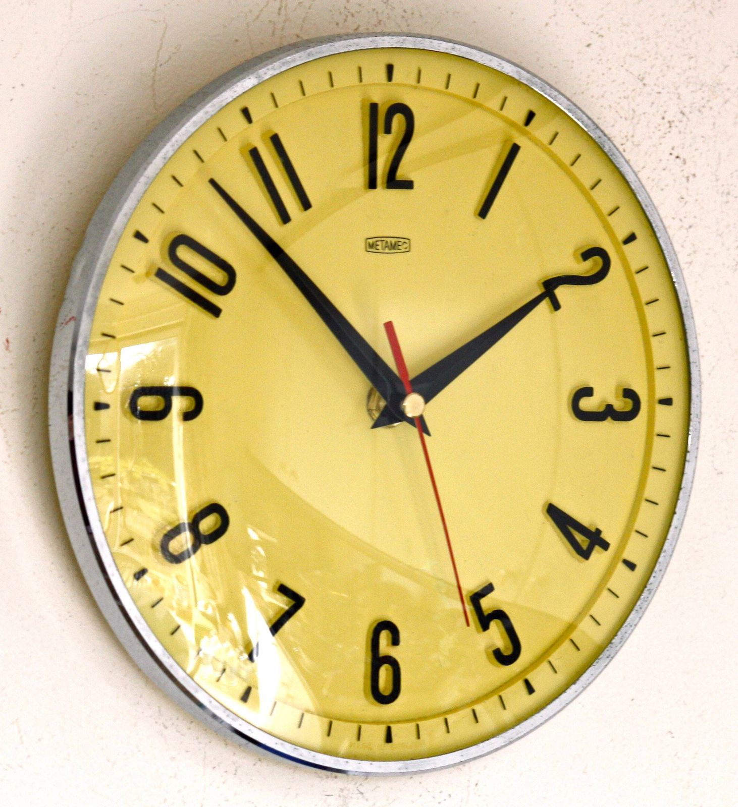 Metamec Wall Clock   Vintage 21cm Yellow Retro Mid Century Clock Gift Kitchen Clock Off The Wall Clocks photo furniture