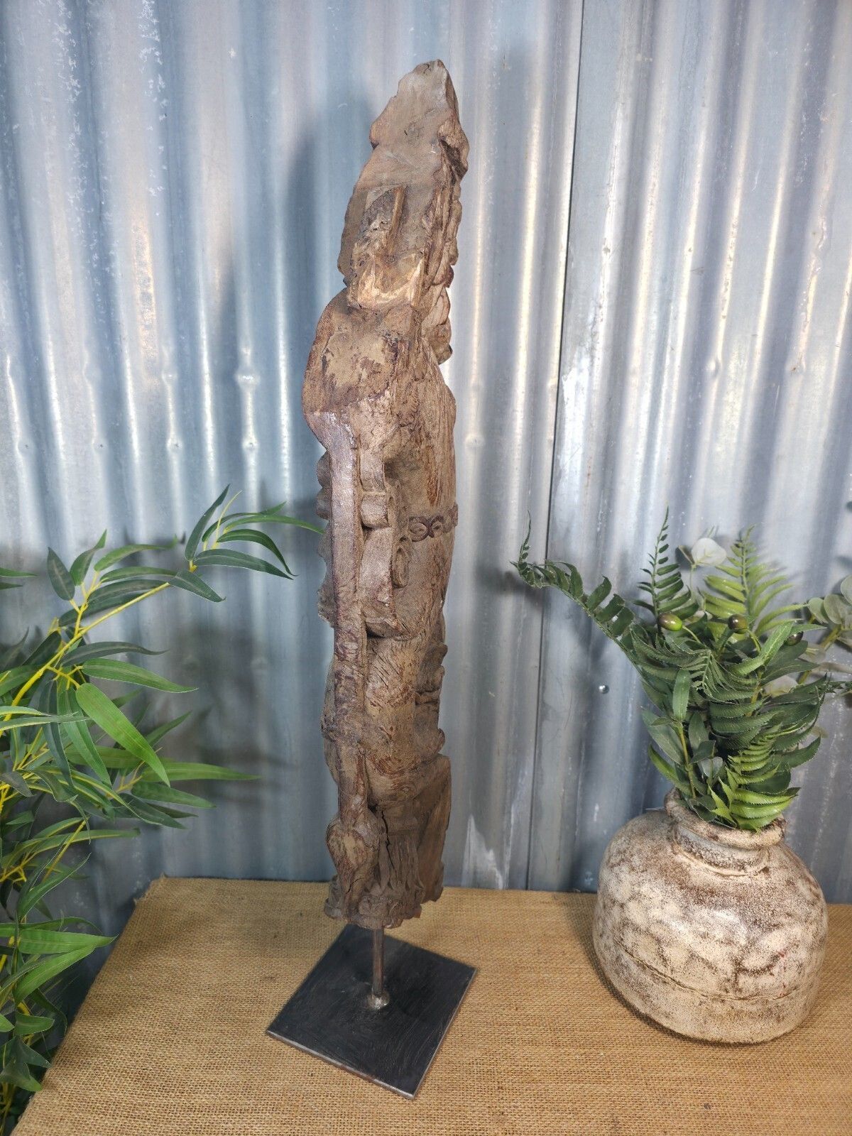 photo furniture Antique 19th Century Indian Hand Carved Wooden Architectural Corbel On Stand