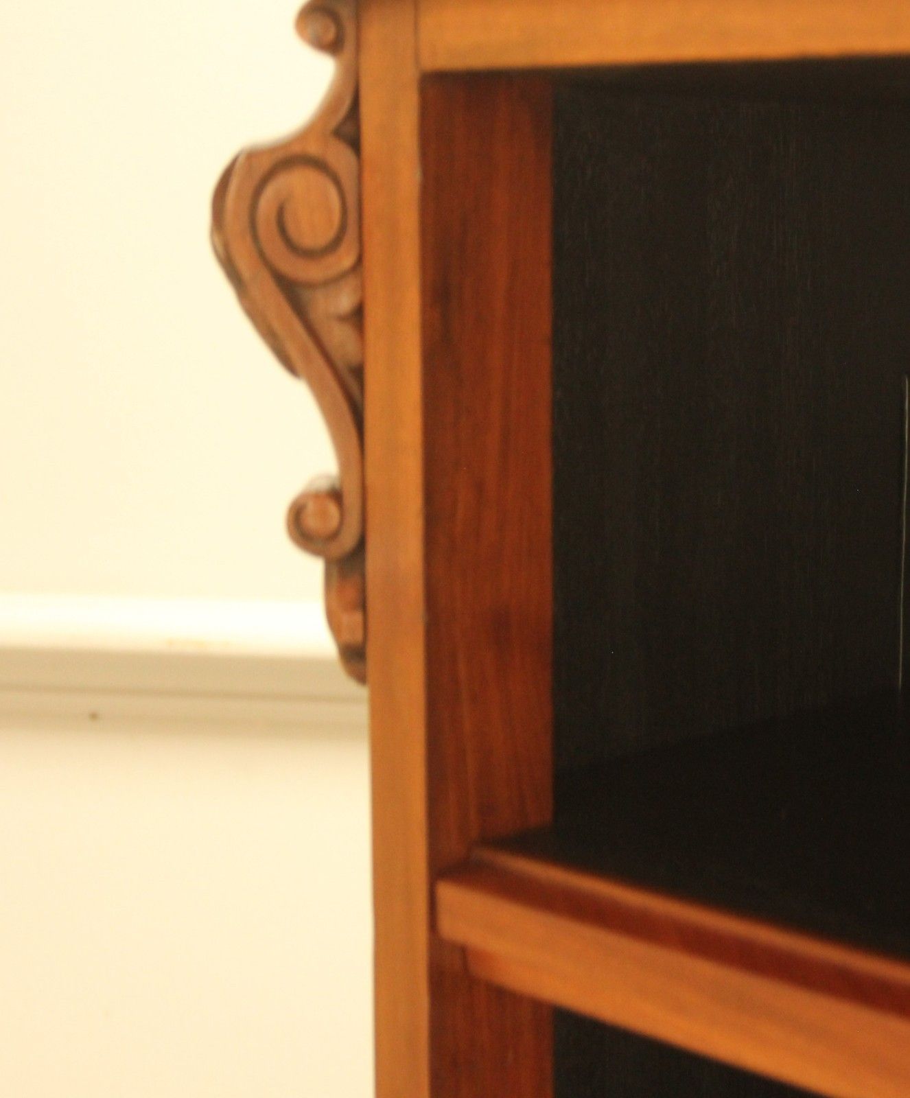 A Good Quality Victorian Mahogany Open Bookcase photo 1995.0