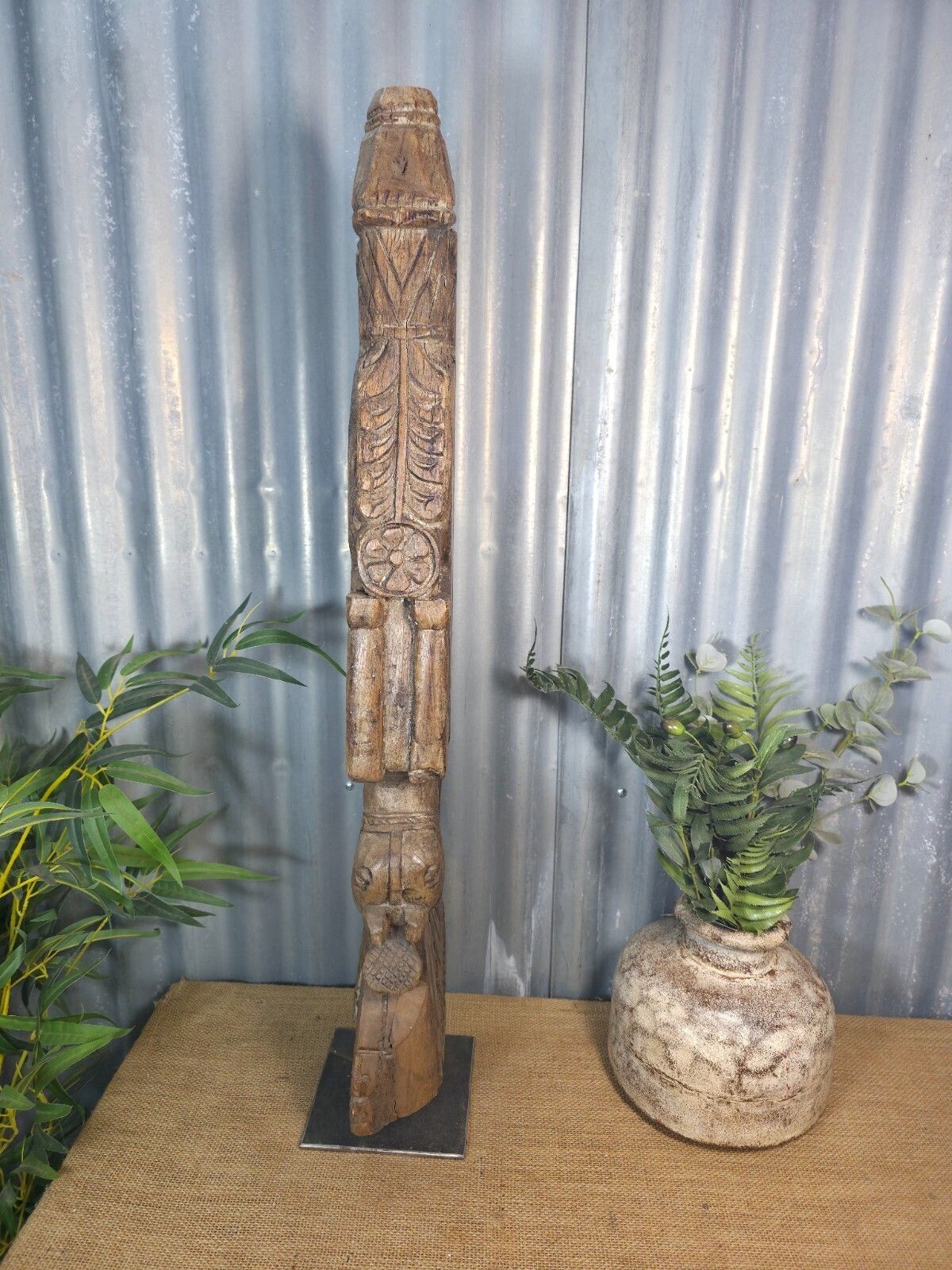 Antique 19th Century Indian Hand Carved Wooden Architectural Corbel On Stand photo 120.0