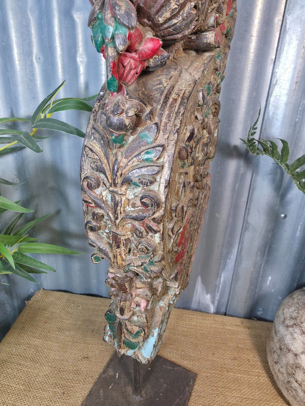 Antique 19th Century Indian Hand Carved Wooden Architectural Corbel On Stand photo 120.0