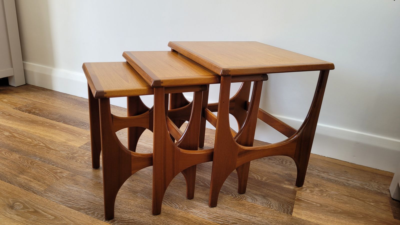 Sought‑After Stonehill Stateroom Mid‑Century Nest Of Tables photo buy