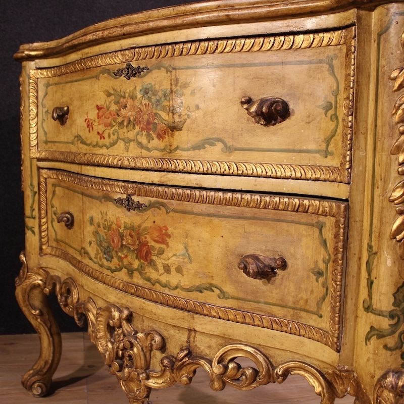 4950.0 Commode vénitienne de style Baroque, XXe siècle photo