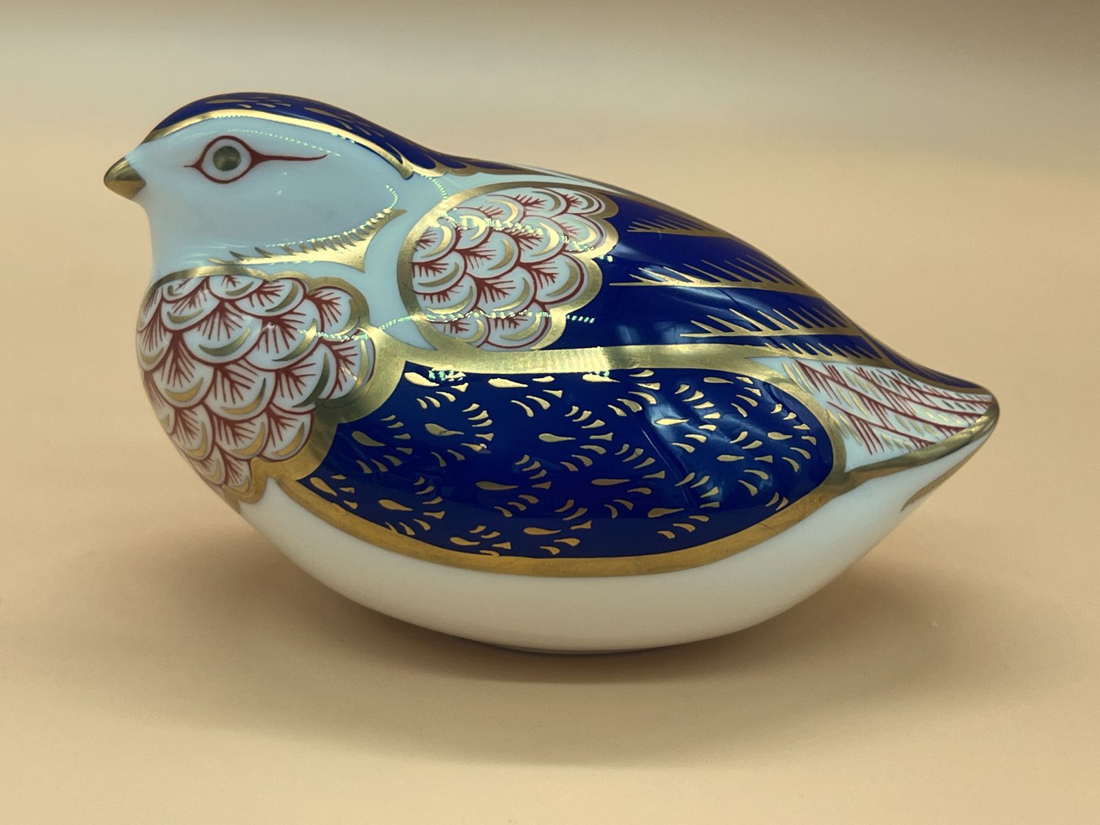 Royal Crown Derby Porcelain Imari Quail Bird Paperweight. photo furniture