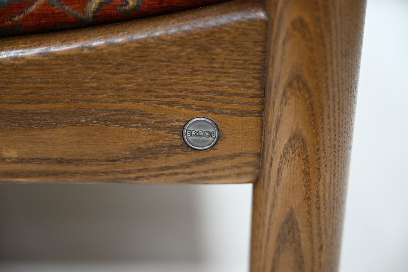 267.0 Ercol Extension Footstool Ercol's Golden Dawn Finish Model 1154 Free Uk Delivery photo