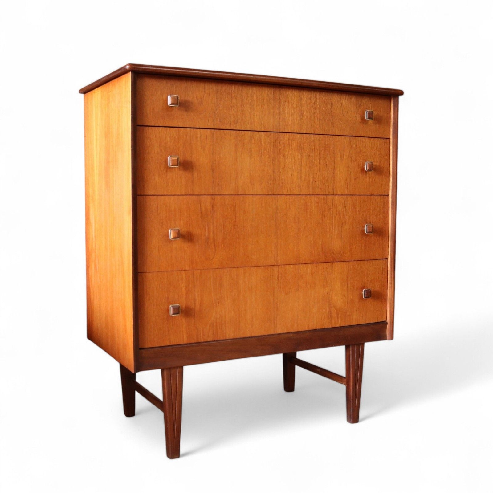 photo vinterior Mid Century Homeworthy Teak Chest Of Drawers 4 Drawer 1960s