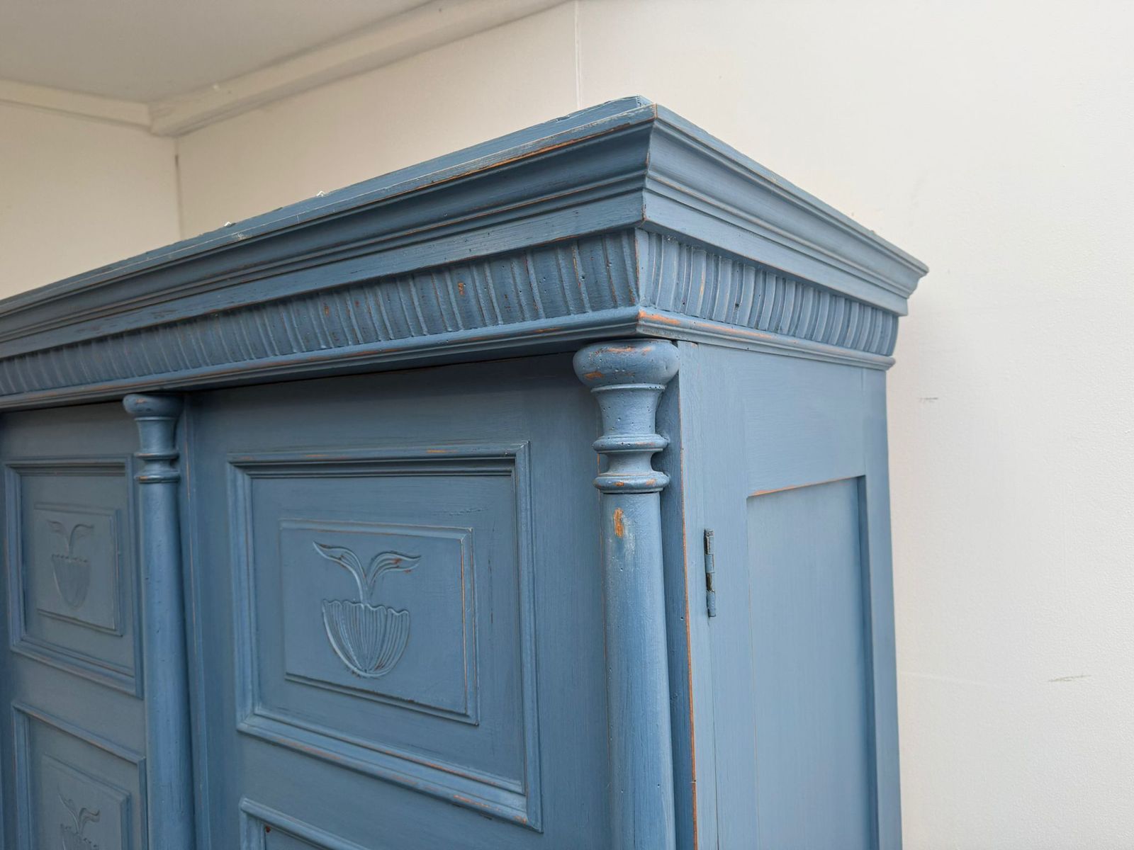 An Impressive Carved Painted Blue Victorian Original Hungarian Hall Wardrobe photo Furniture