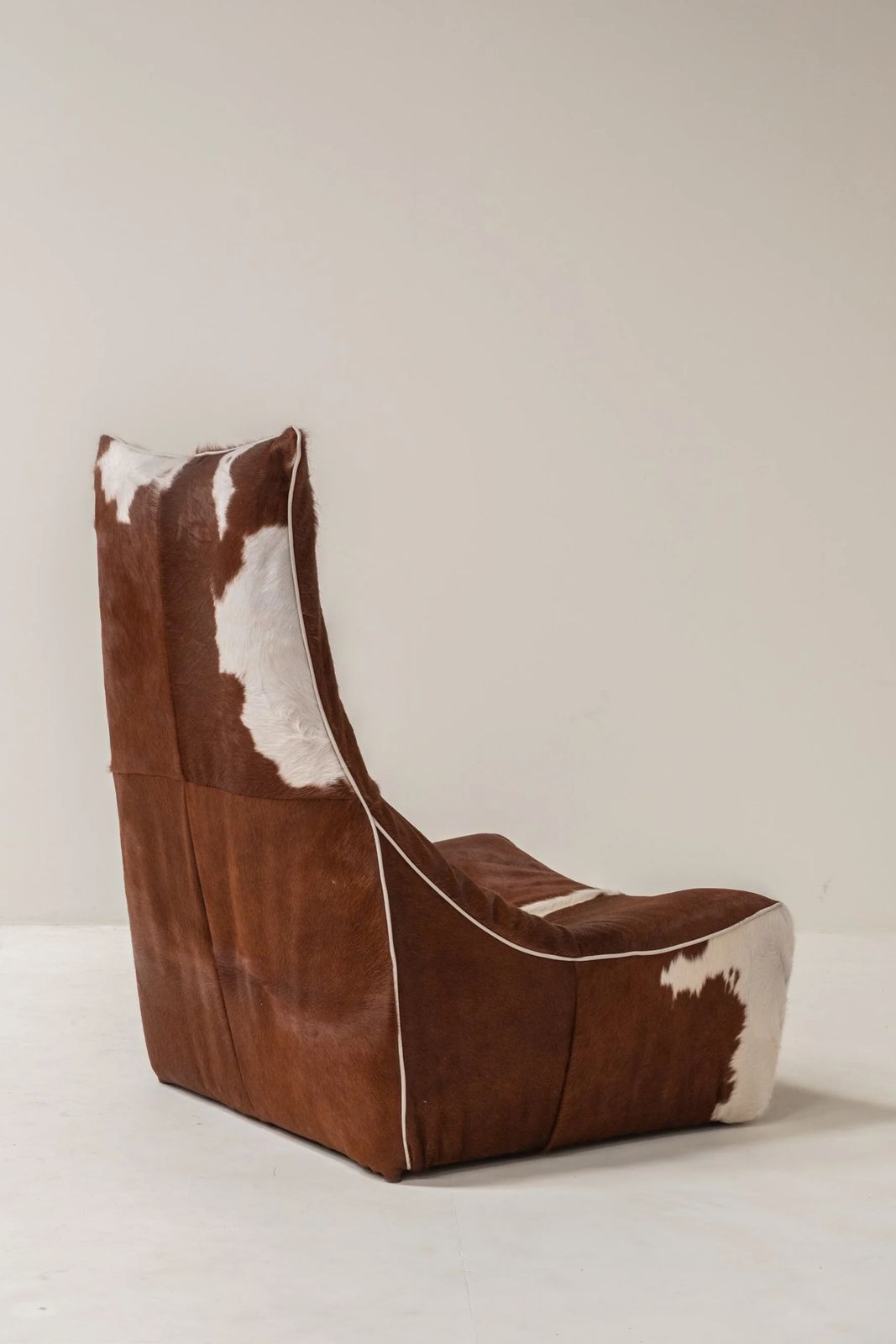 3763.0 Gerard Van Den Berg – “The Rock” Lounge Chair photo