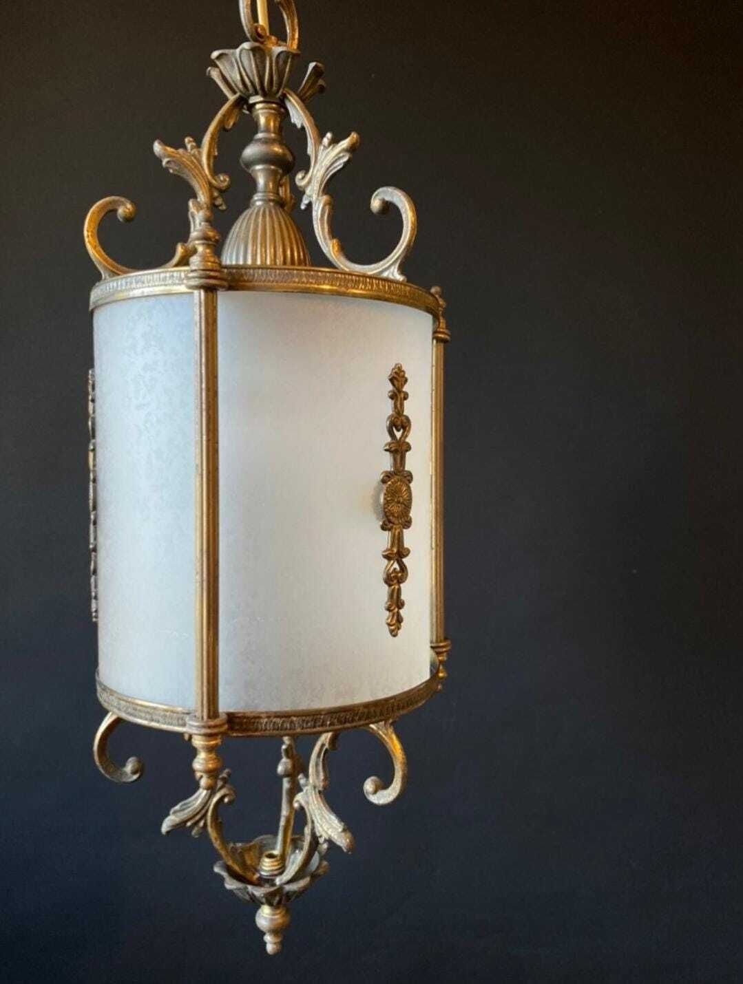 Détaxe pour les États-Unis. Lanterne d'époque en verre, Italie photo Luminaires