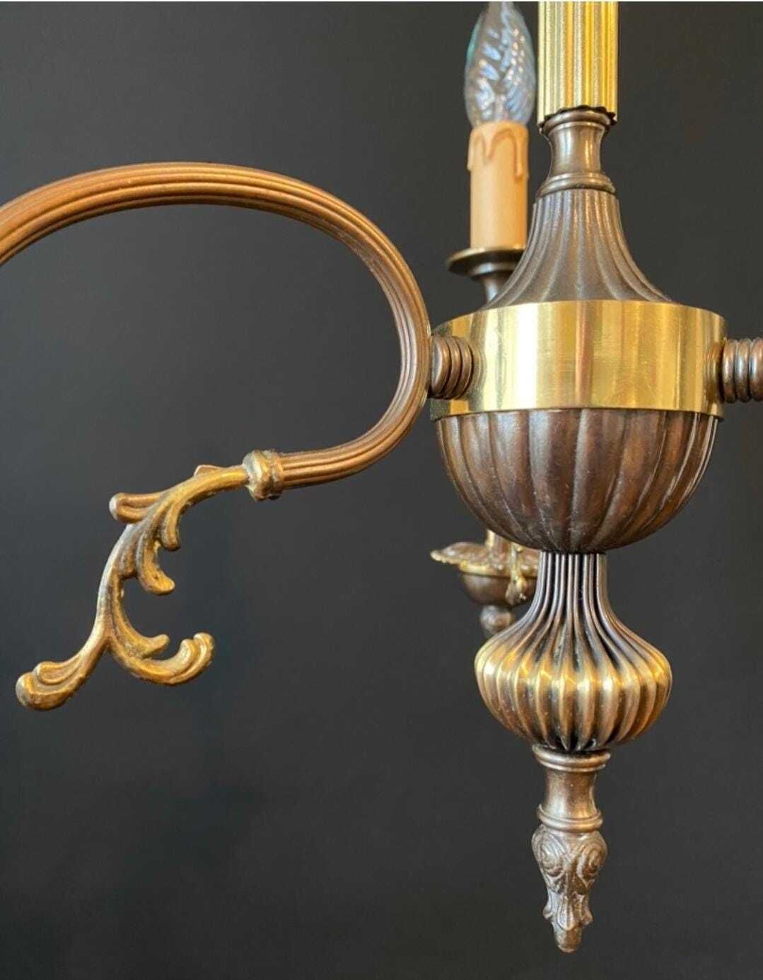 photo for sale Livraison en franchise de droits pour les États-Unis. Lustre français