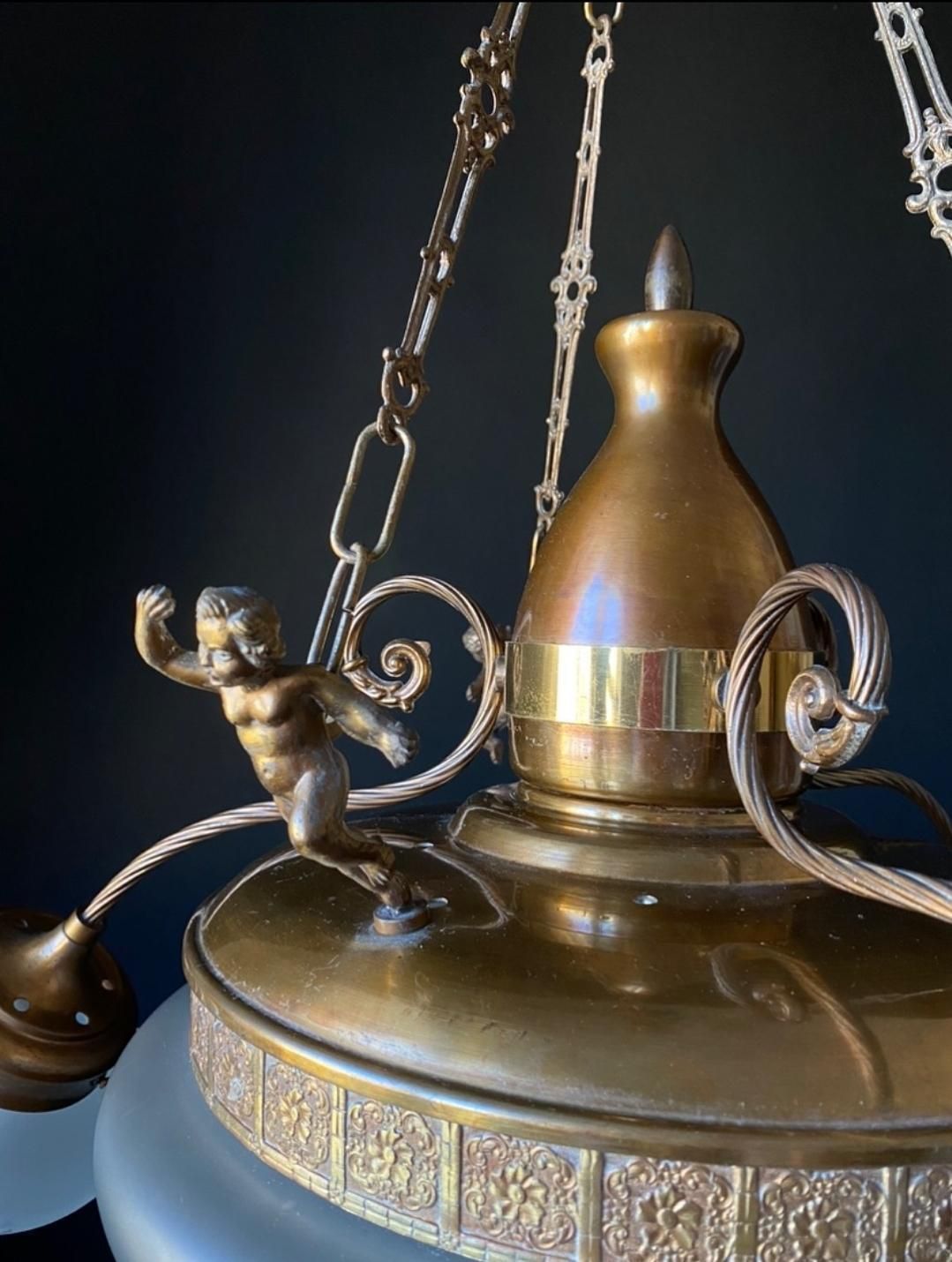 photo furniture Lustre d'époque, sans droits de douane pour les États-Unis
