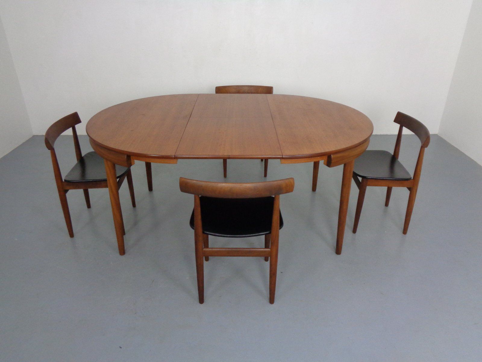 Roundette Teak Table & Chairs From Hans Olsen, Denmark, 1950sm, Set Of 5 photo Furniture